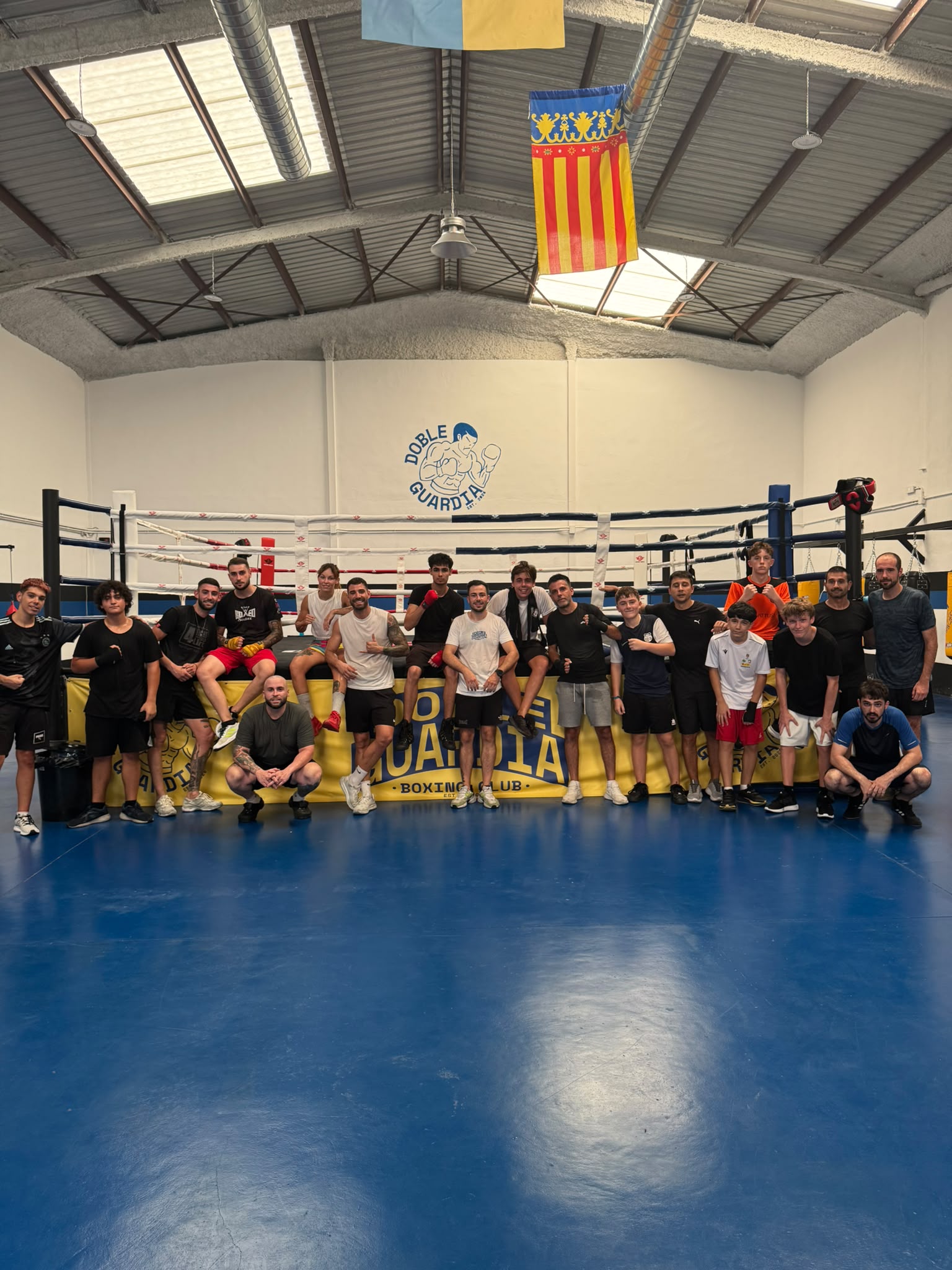 Un mismo club. Distintos niveles. Entrenamiento en equipo.
